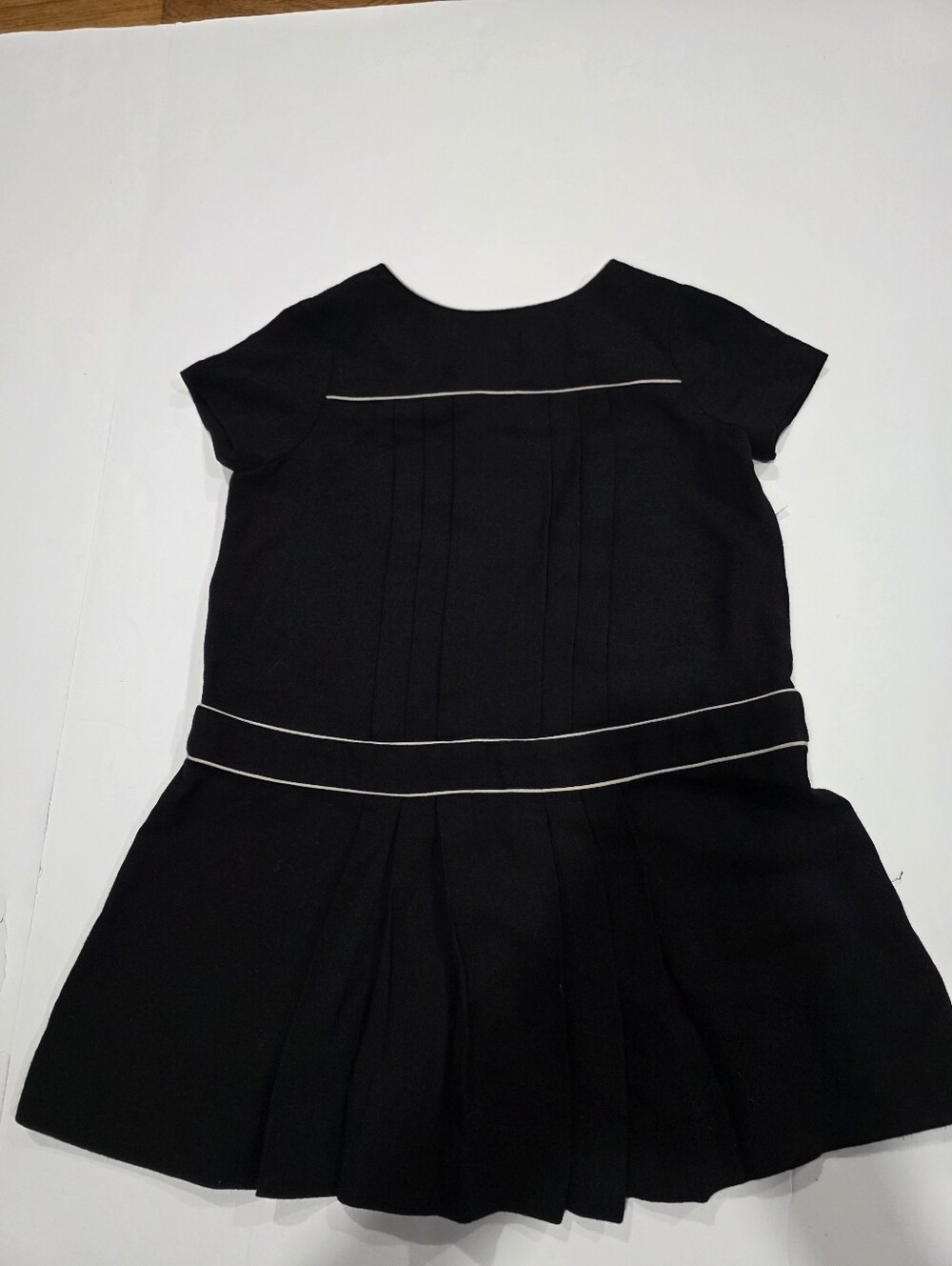 Bonpoint Black Dress with White Trim Size 4 Girls - Picture 3 of 10